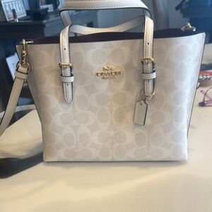Coach Cream Shoulder Bag with Luxurious Finish